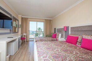 Triple Sea View Room | Free minibar, in-room safe, desk, soundproofing - Orange County Belek (Serik)