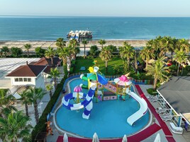 Indoor pool, 2 outdoor pools, pool umbrellas, sun loungers