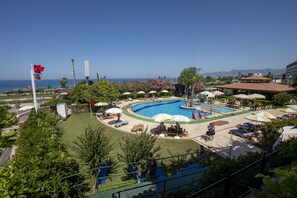 Exterior - Titan Club Hotel Ultra All Inclusive (Alanya)