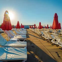 Private beach, water skiing, windsurfing, beach volleyball