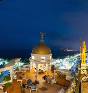 Breakfast, lunch, dinner served; Turkish cuisine 