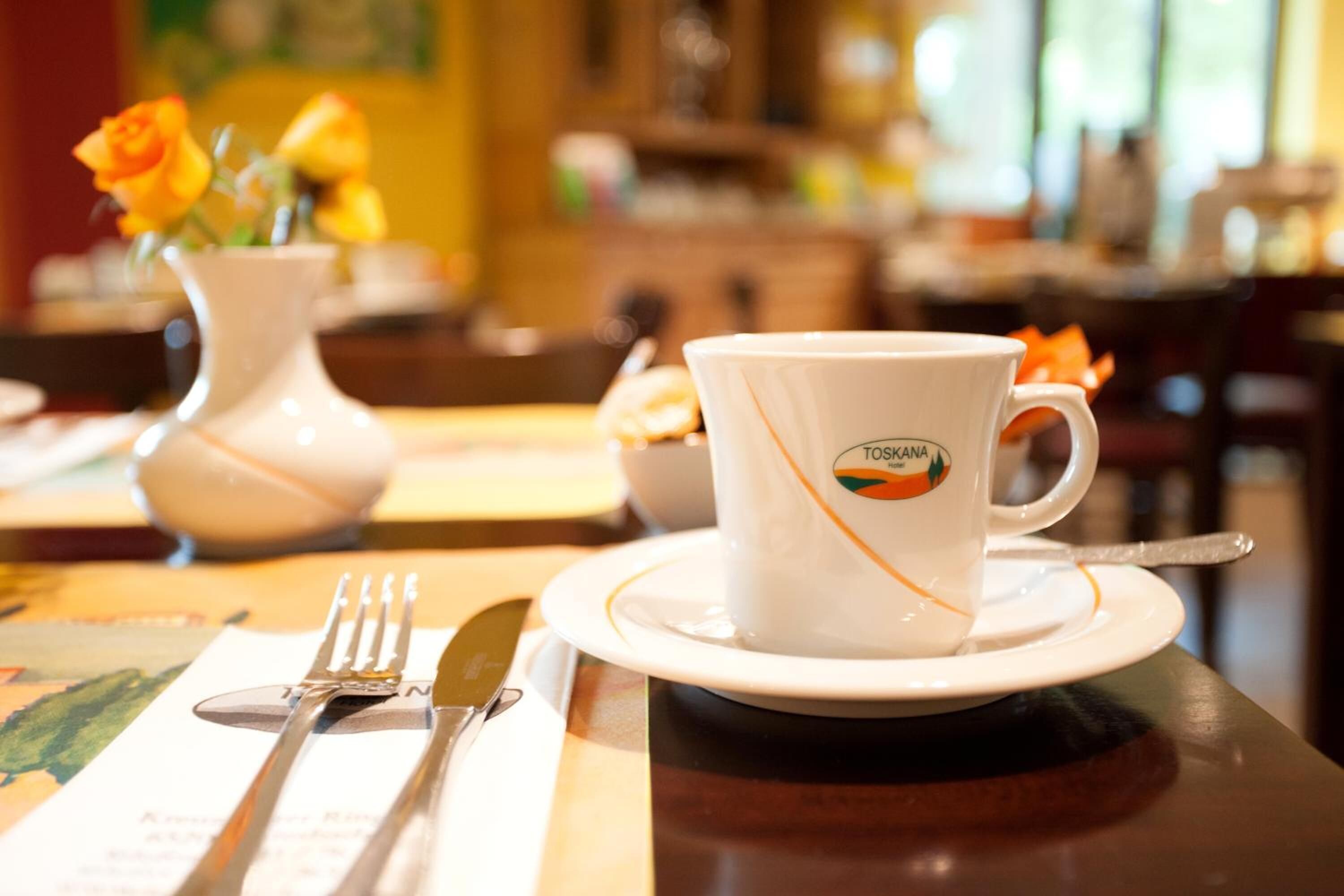 breakfast and dinner served