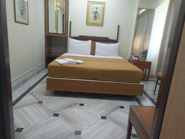 Ảnh chưa phân loại, 1 trong số 37 ảnh, nút