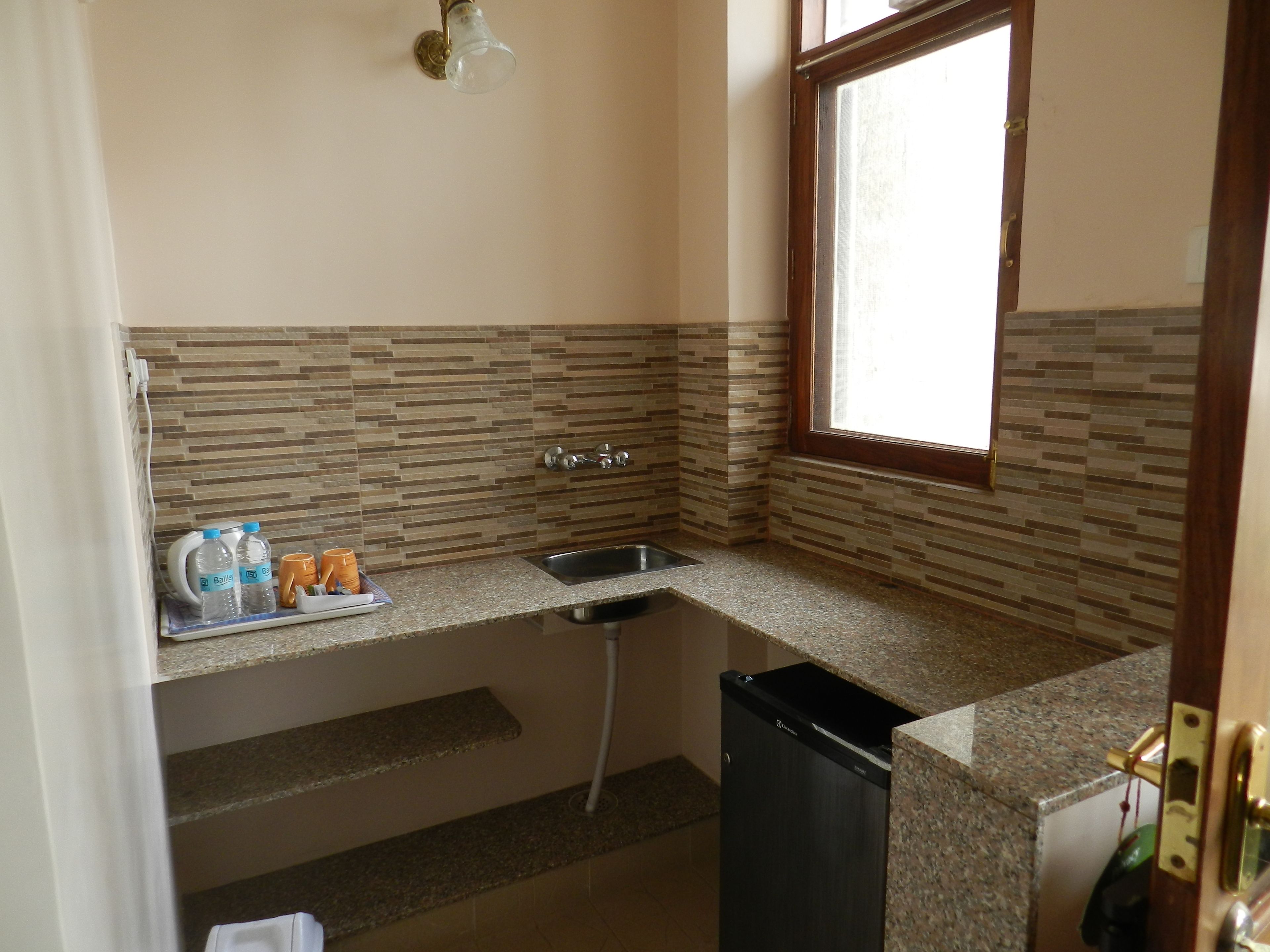 luxury double or twin room | private kitchen | electric kettle, high chair