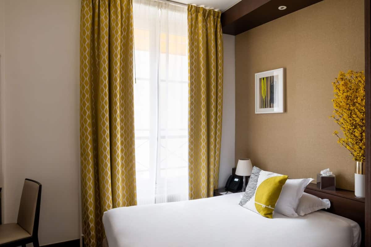 Free minibar items, in-room safe, desk, soundproofing