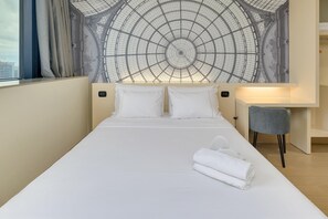 Superior Double Room, Non Smoking | Down duvets, in-room safe, desk, laptop workspace - B&B Hotel Milano - Sesto (Sesto San Giovanni)
