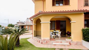 Facciata della struttura