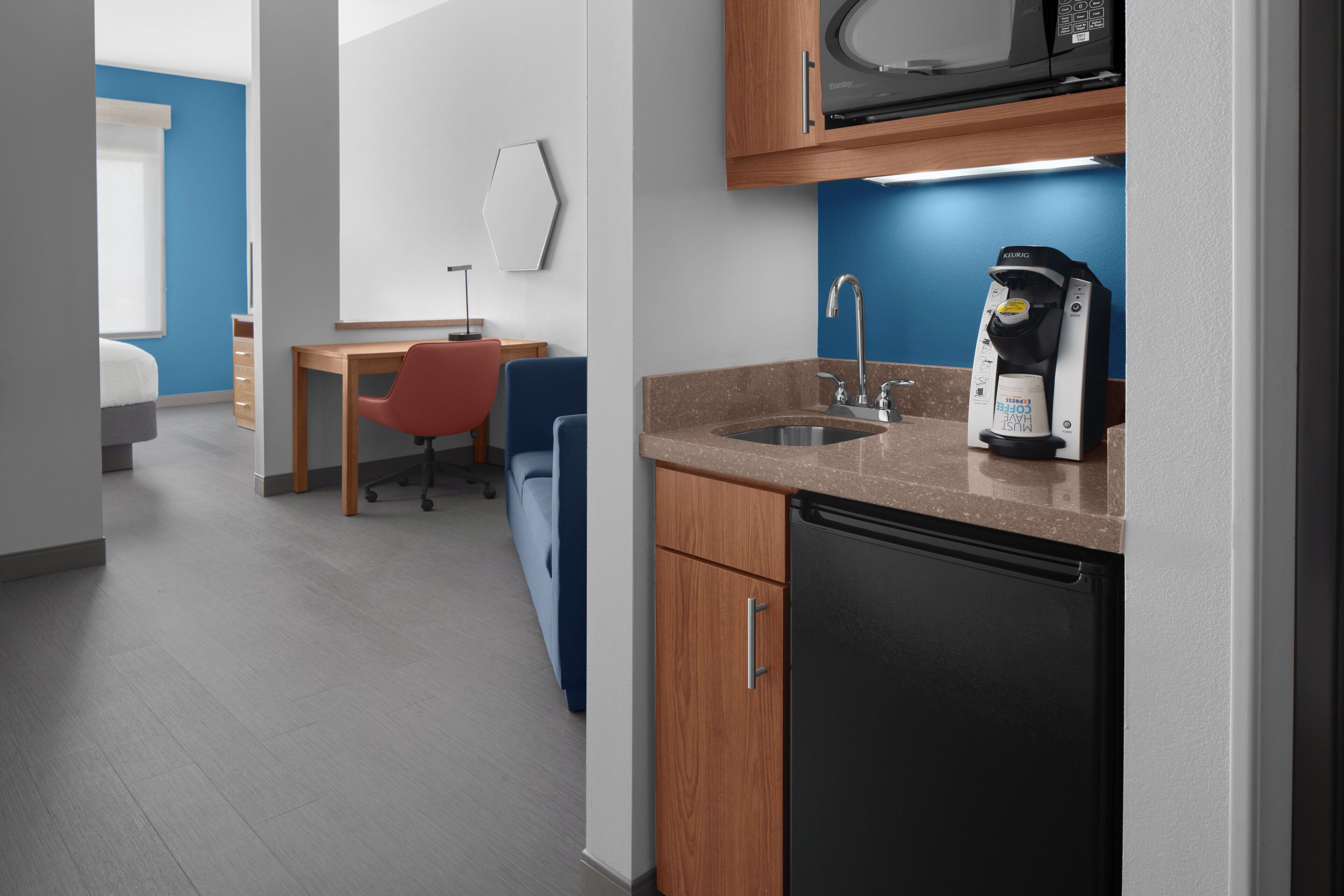 1 bedroom, desk, iron/ironing board, free cots/infant beds