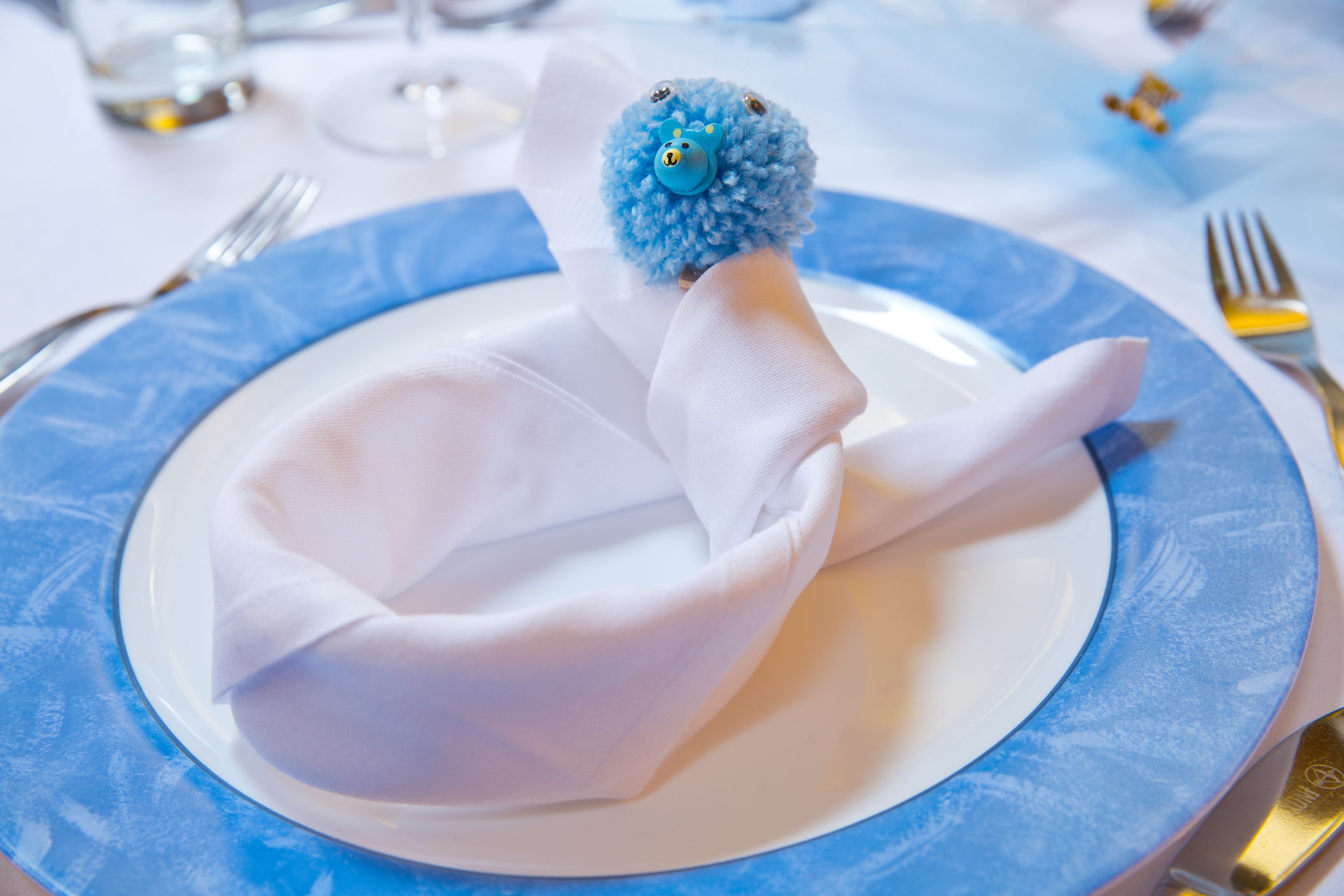 breakfast, lunch, dinner served; local cuisine, garden views