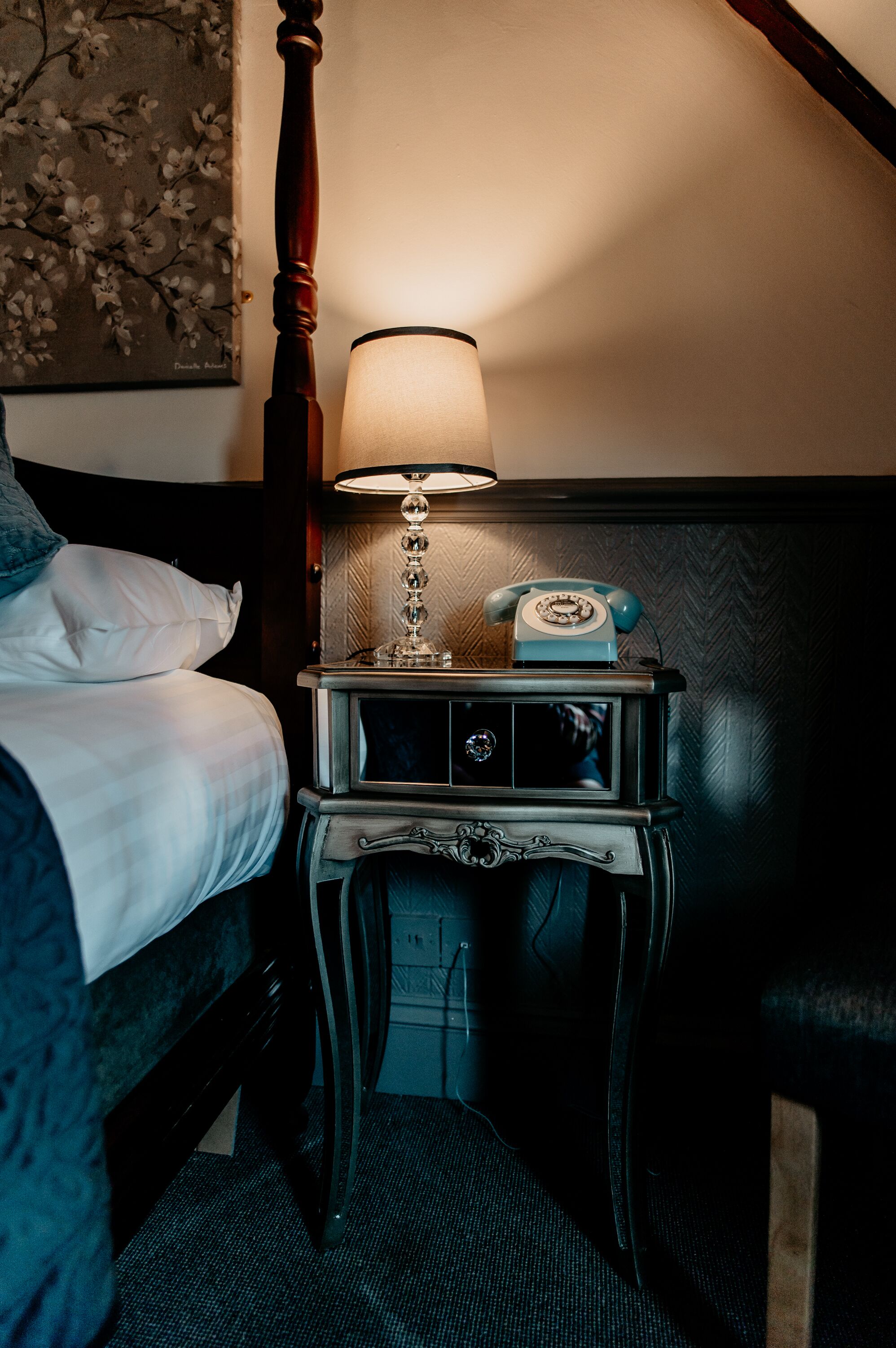 junior suite | desk, iron/ironing board, free wifi, bed sheets