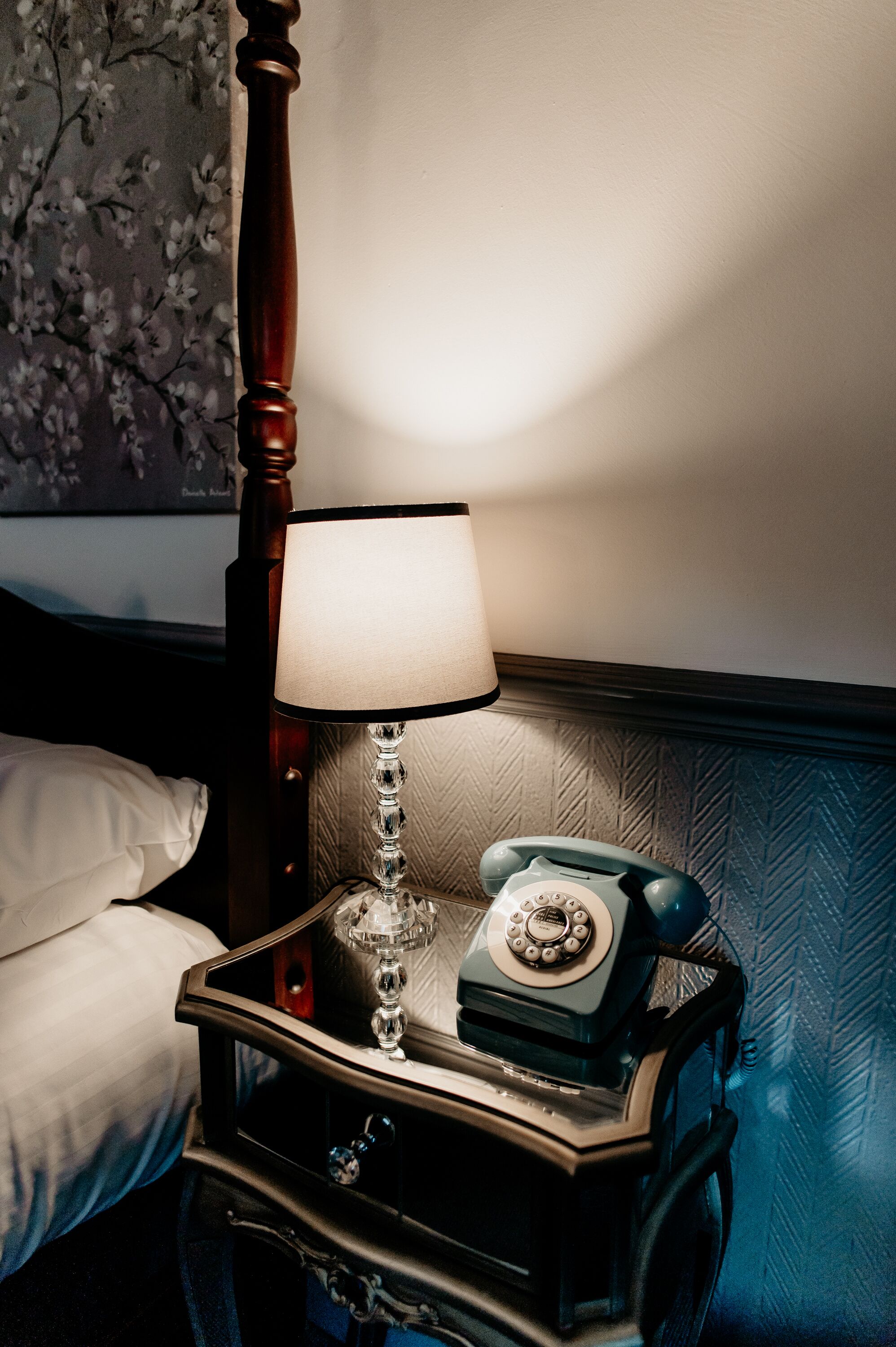 junior suite | desk, iron/ironing board, free wifi, bed sheets