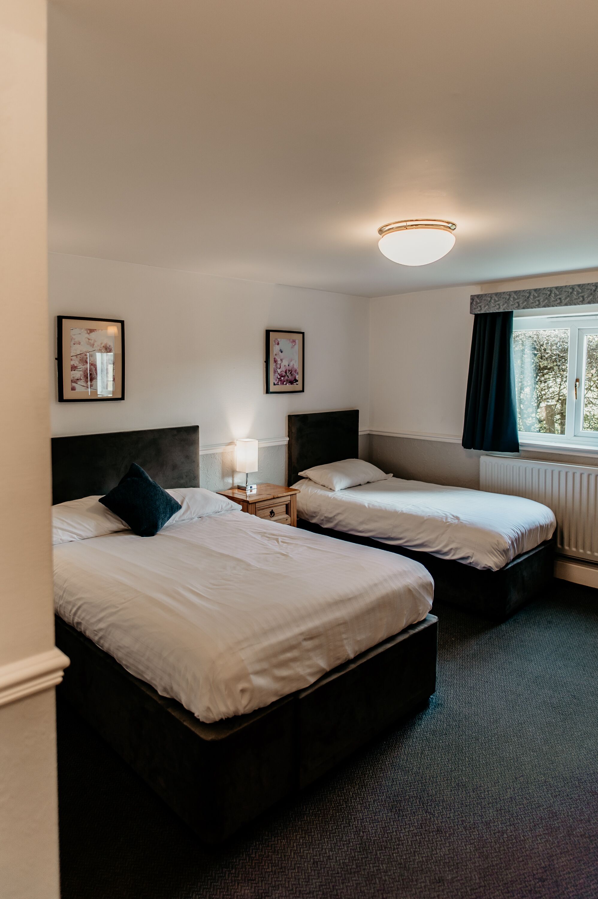 family room | desk, iron/ironing board, free wifi, bed sheets