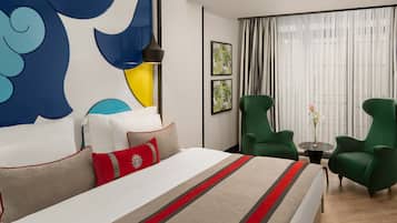 1 bedroom, premium bedding, minibar, in-room safe