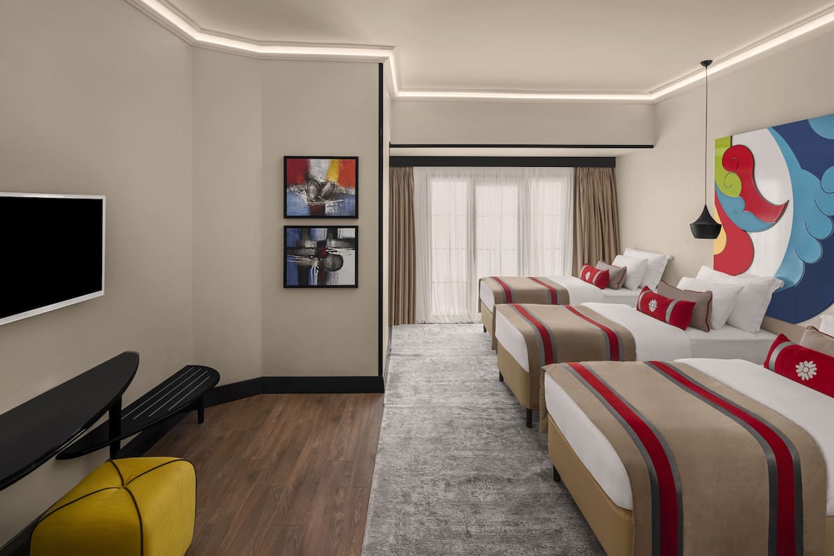 Triple Room