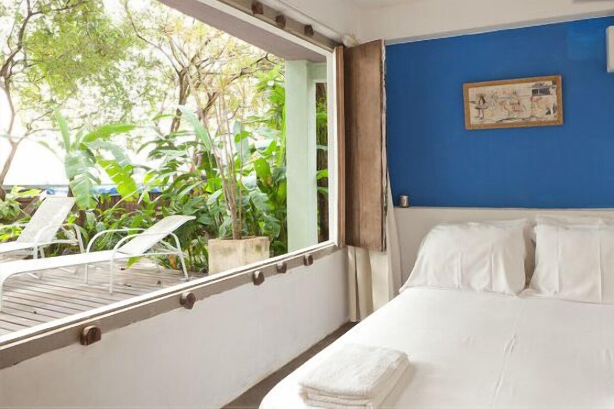 Junior Suite | Egyptian cotton sheets, premium bedding, individually decorated
