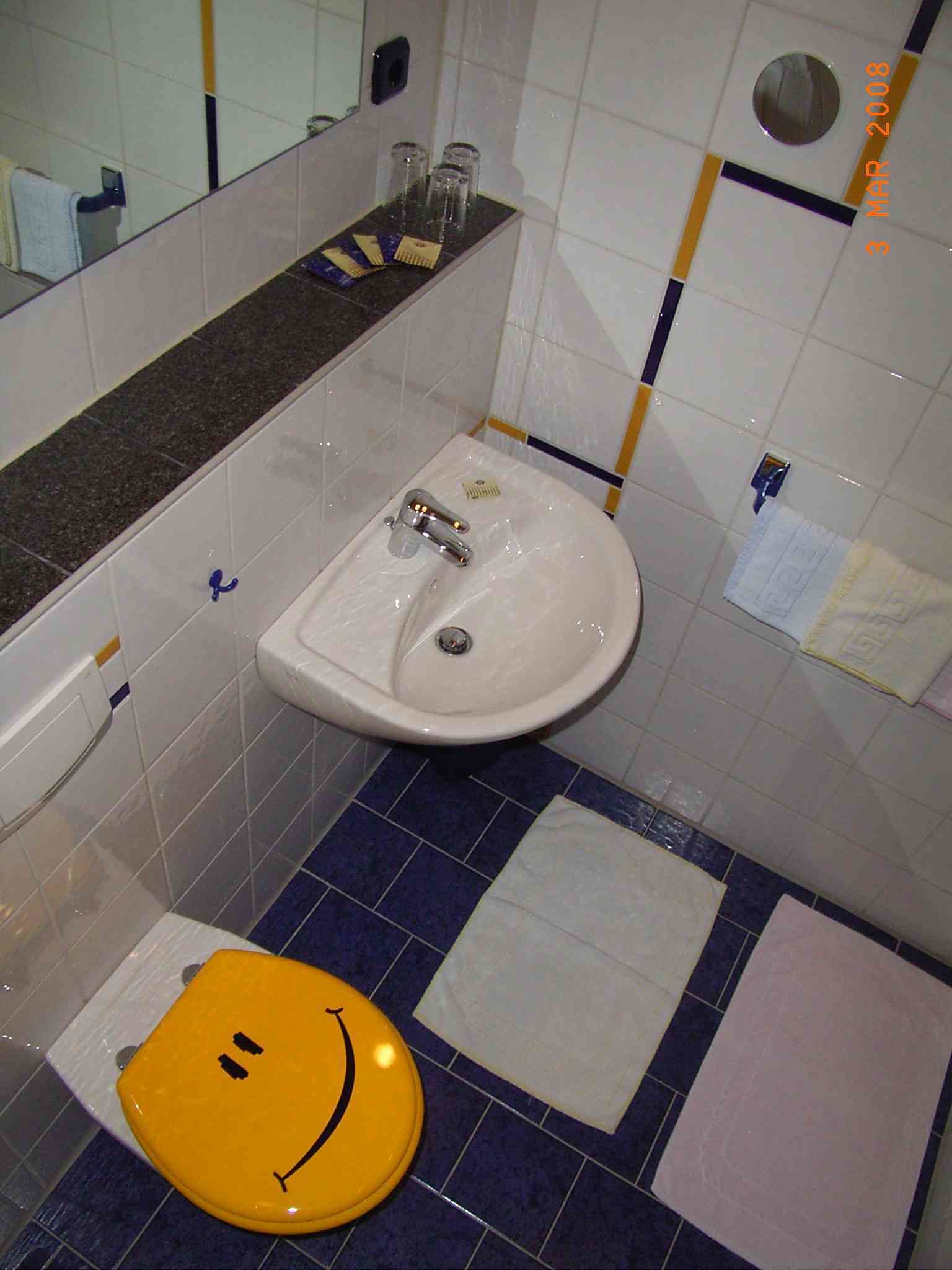 quadruple room | bathroom | shower, hair dryer, towels