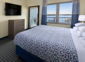 Desk, blackout curtains, iron/ironing board, free WiFi