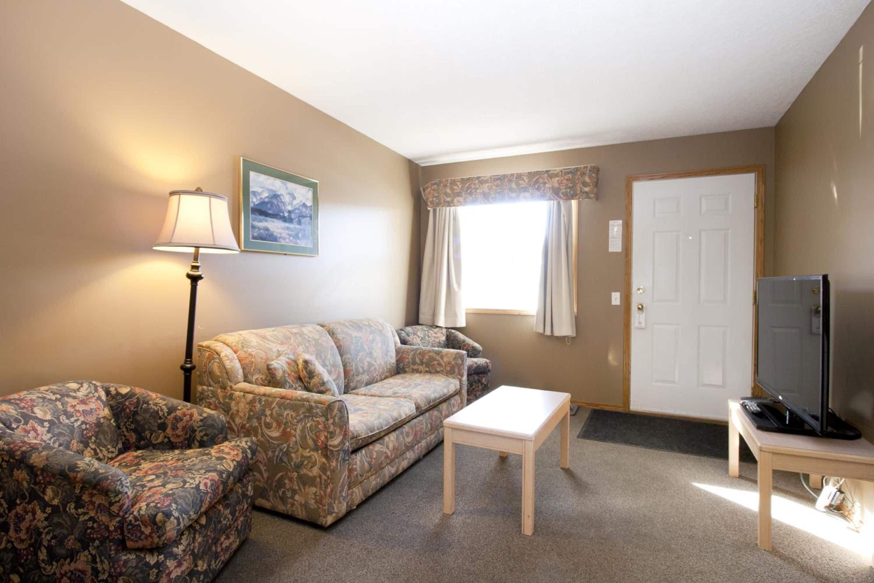 Photo - Bow River Inn