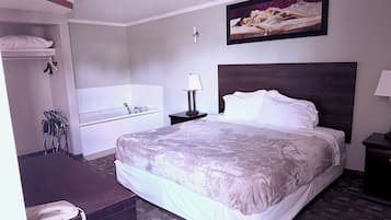 Honey Moon Suites | Pillow-top beds, desk, iron/ironing board, free WiFi
