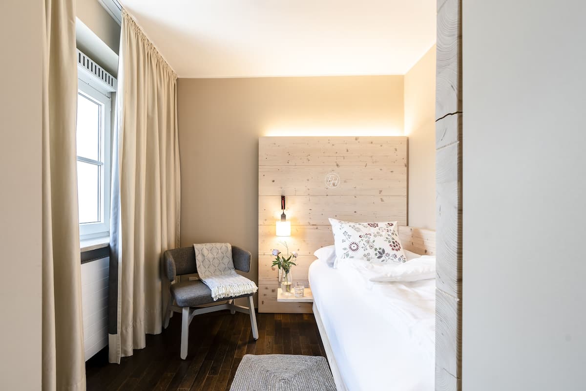 Deluxe Single Room, Balcony