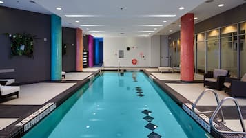 Indoor pool, pool loungers