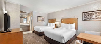 Best Western Plus Black Oak