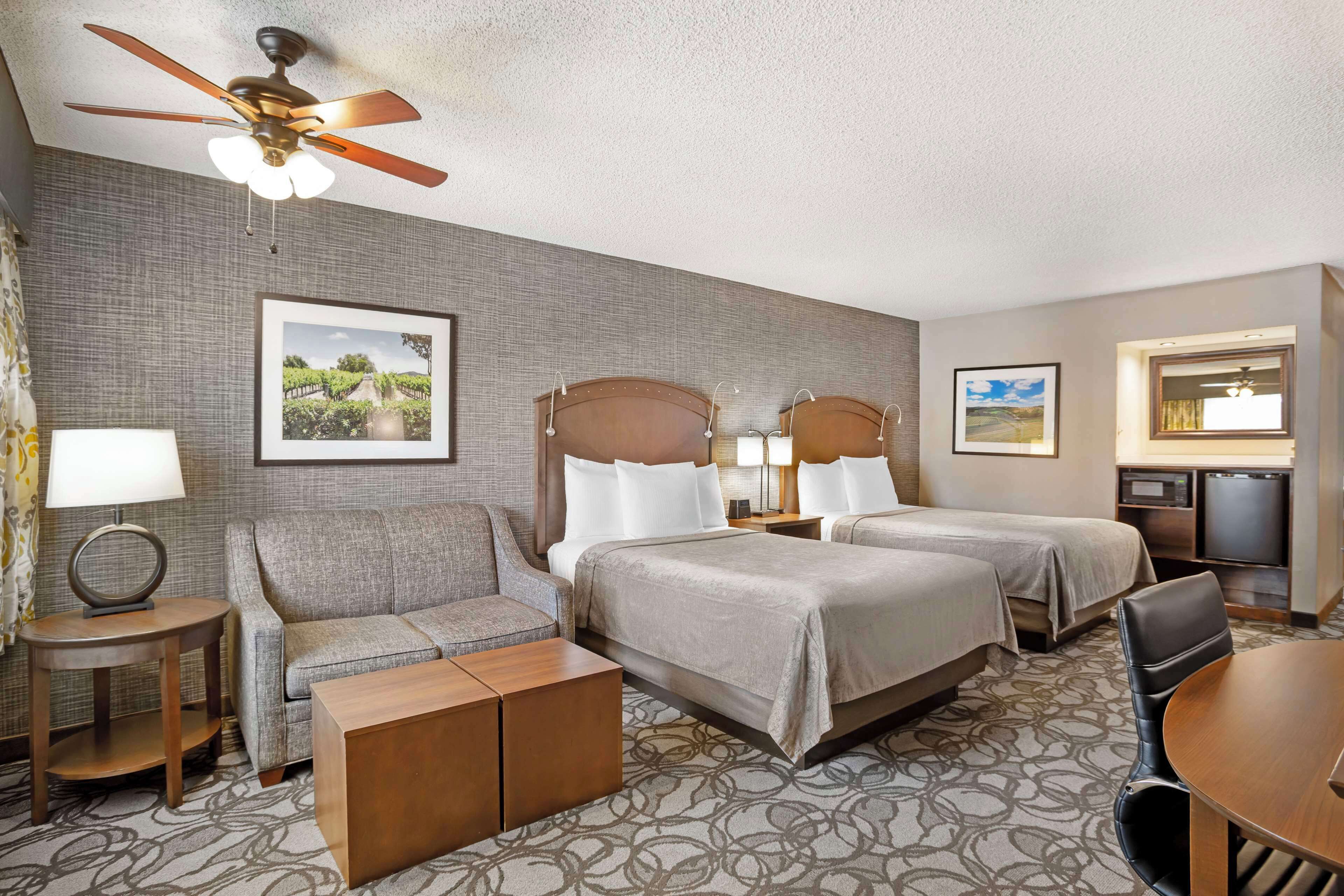 Family Suite, 1 King Bed, Non Smoking