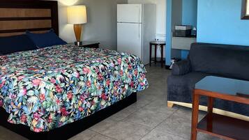 Standardzimmer, 1 King-Bett, Nichtraucher | Schallisolierte Zimmer, kostenloses WLAN, Bettwäsche