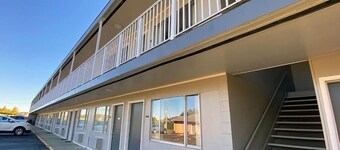 Lake Logan Inn Capital O Ohio