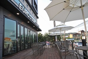 Terrace/patio - Incheon Airport Oceanview Hotel (Incheon)