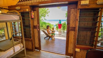 Habitación, frente al mar (Levu (Large) Bure) | Vista desde la habitación