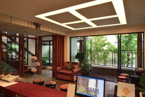 Check-in/check-out kiosk - Burapa Boutique (Chiang Mai)