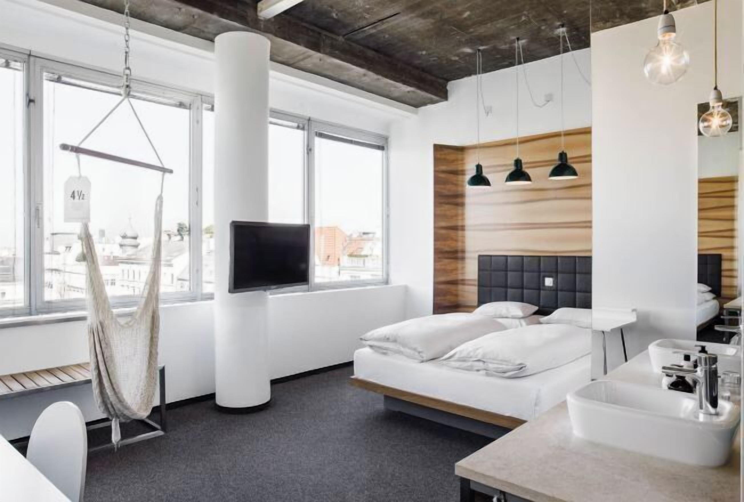 Hypo-allergenic bedding, pillow-top beds, in-room safe, soundproofing