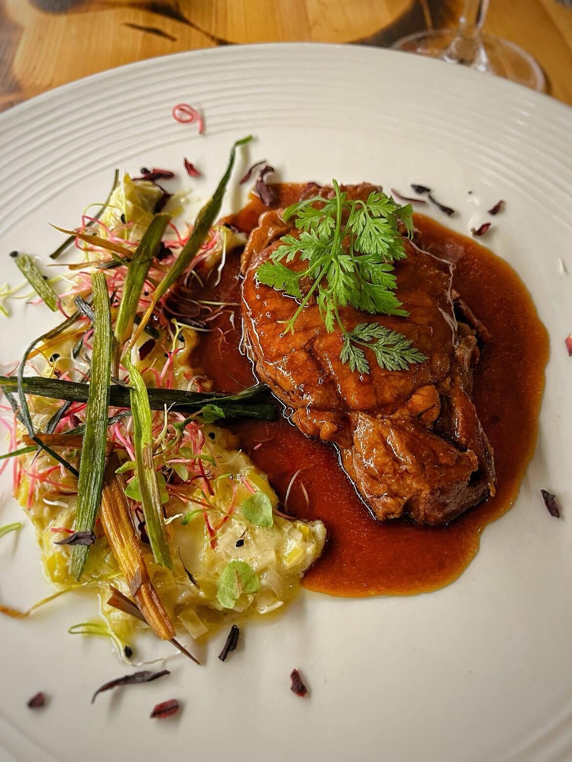 lunch and dinner served, french cuisine