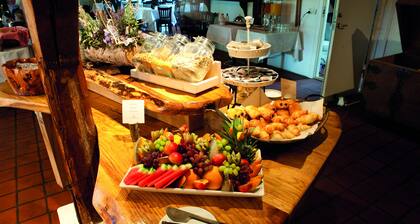 Benniksgaard Bed & Breakfast