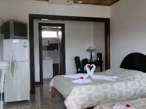 무료 유아용 침대, 간이 침대, 무료 WiFi