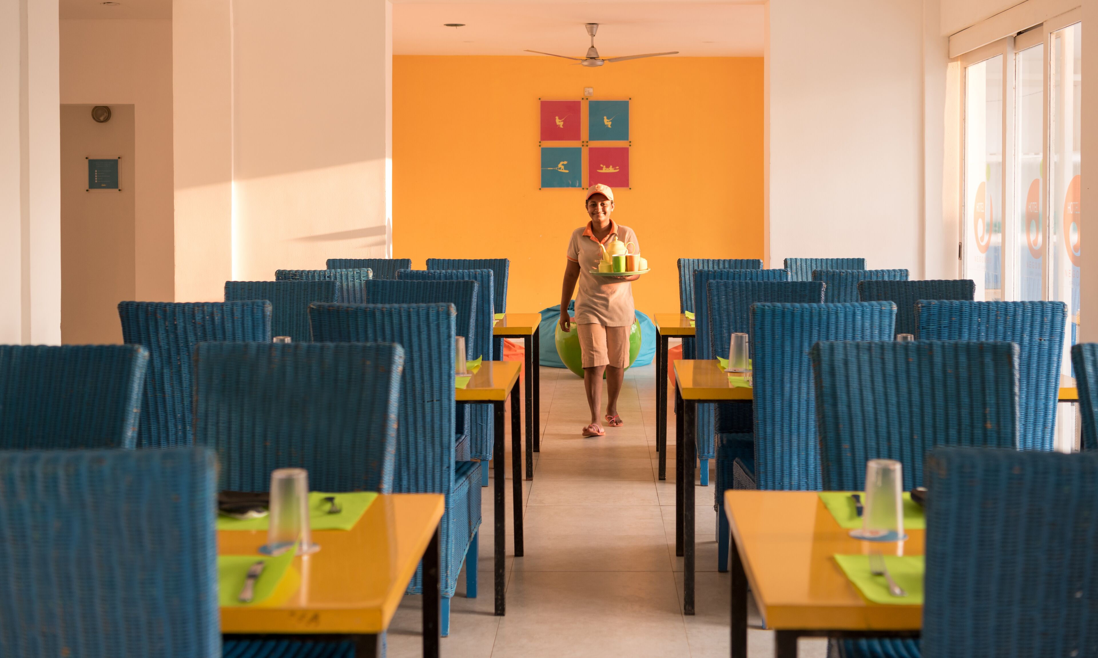 Daily full breakfast (USD 8 per person)