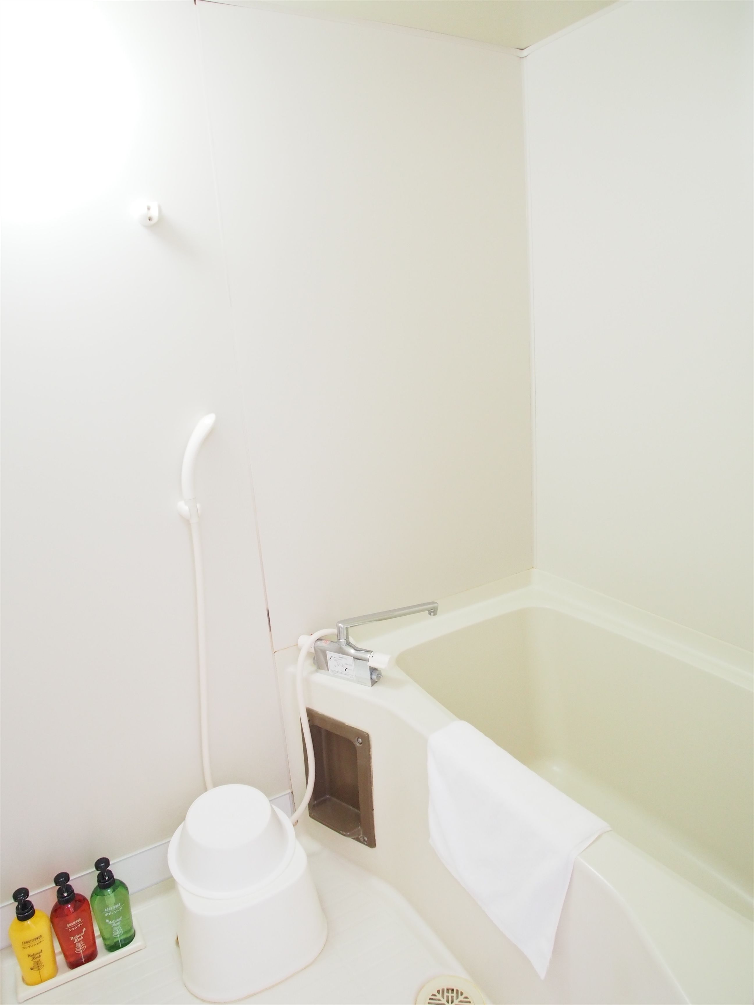 quadruple room, non smoking | bathroom | hair dryer, electronic bidet, towels