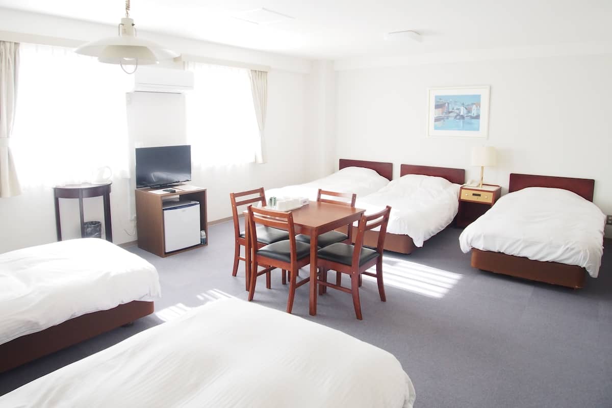 Chambre Quadruple, fumeur