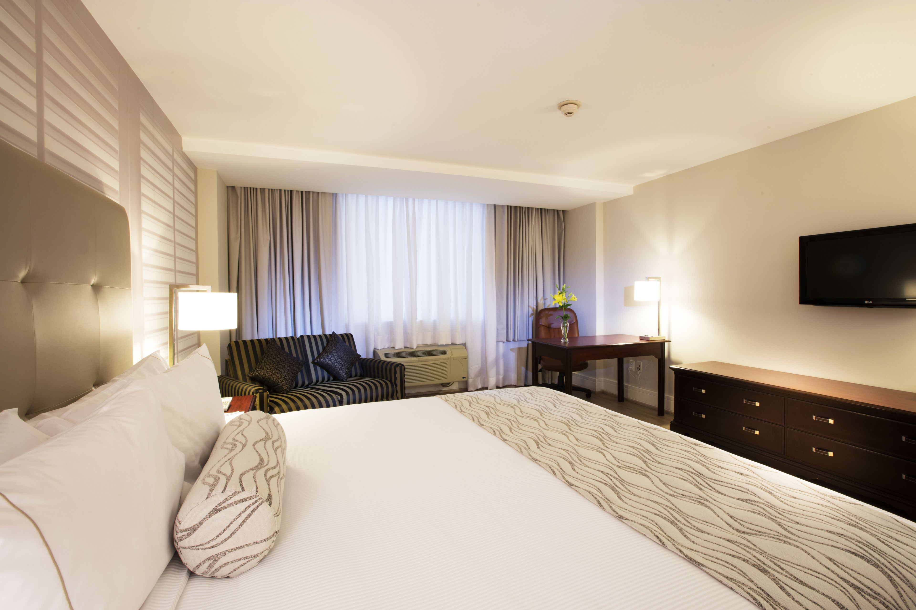 Foto - Krystal Satelite Maria Barbara