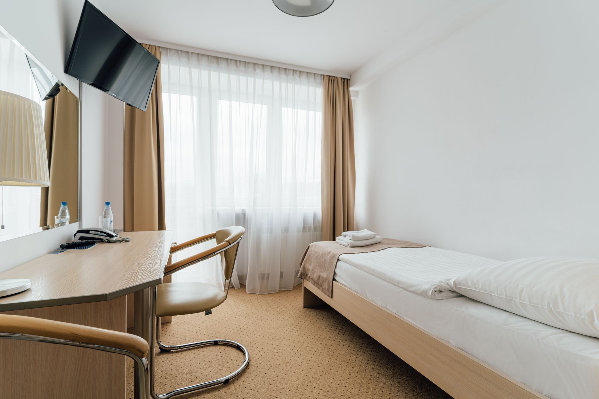 Standard Single Room | Desk, iron/ironing board, free WiFi, bed sheets