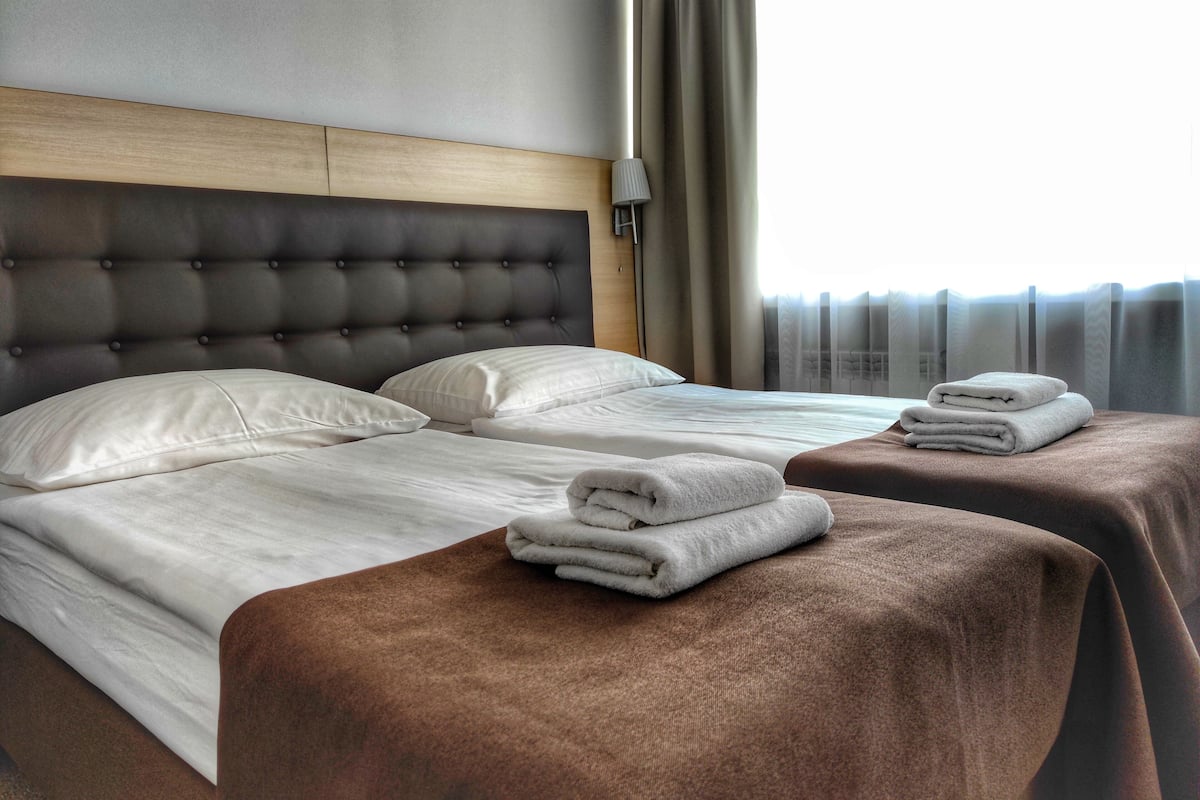 Chambre Double Standard | 1 chambre, bureau, fer et planche à repasser, Wi-Fi gratuit