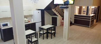 New Life Luxury Hostel