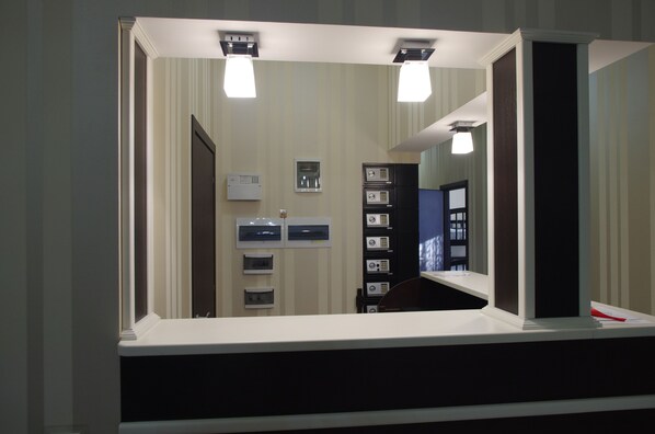 Reception - New Life Luxury Hostel (Odesa)