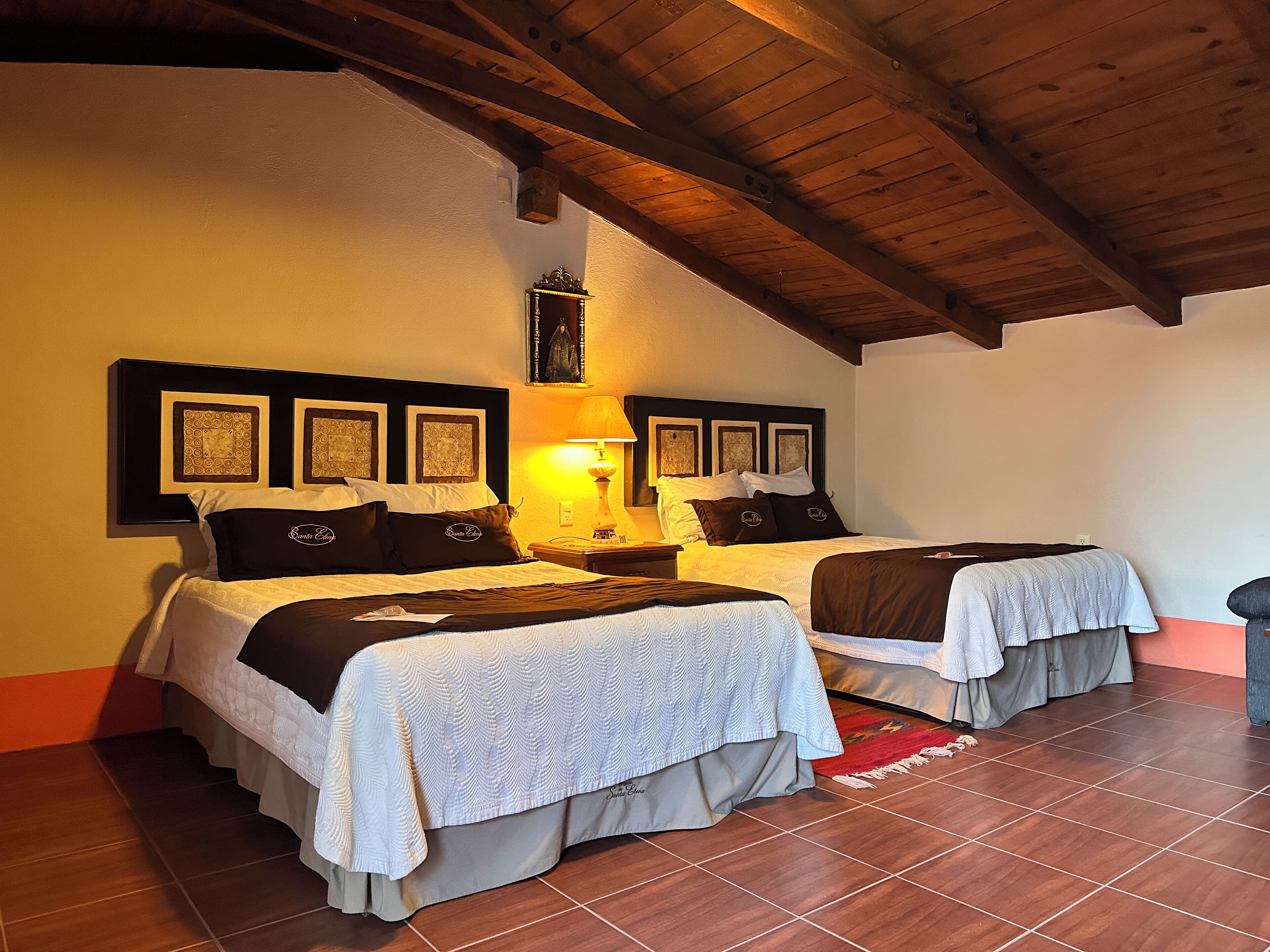 junior double room | in-room safe, iron/ironing board, free wifi, bed sheets