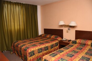 Standard Double Room | View from room - Hotel María Victoria (Xalapa)