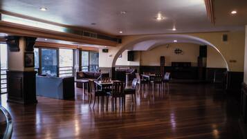 Bar en el lobby