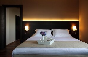 1 habitación, ropa de cama de alta calidad y minibar 