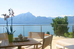 Balcony - Hotel Galvani (Torri del Benaco)