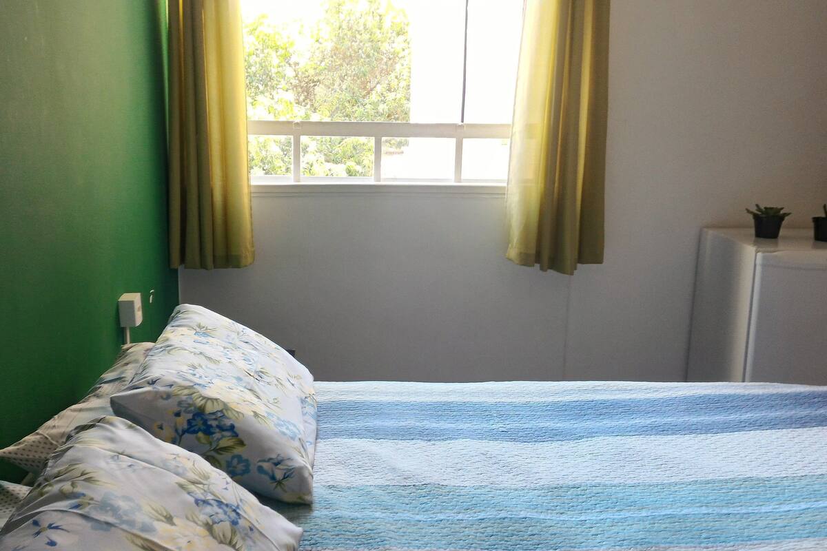Double Room, 1 Queen Bed, Shared Bathroom | Individually furnished, iron/ironing board, free WiFi, bed sheets